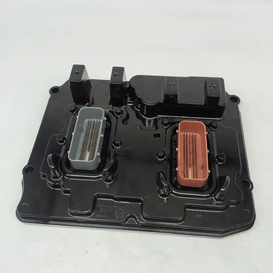ECM Cummins CM2350 — vista frontal